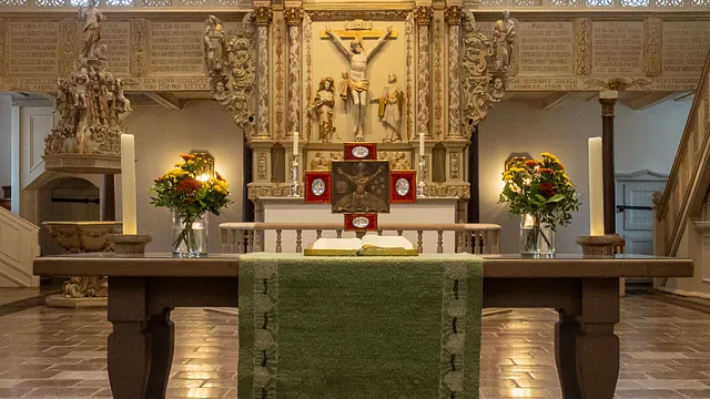 Der Altar der Christkirche ist zu sehen 